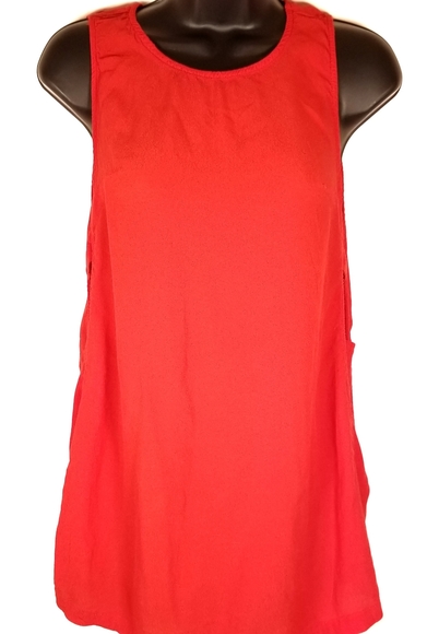 Forever 21| Red | Cutout Tank - Picture 2 of 2